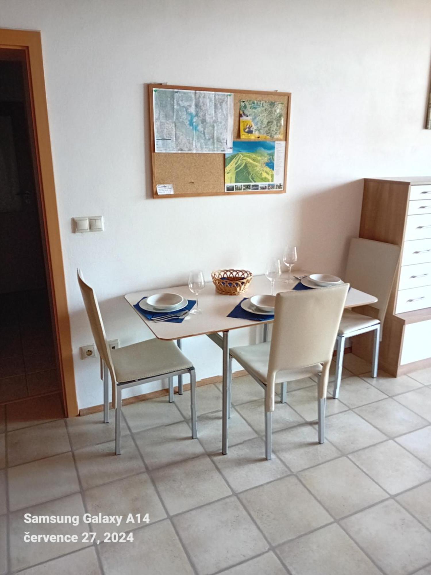 ליפנו נאד וויטאבו Apartman Lipno A12 מראה חיצוני תמונה